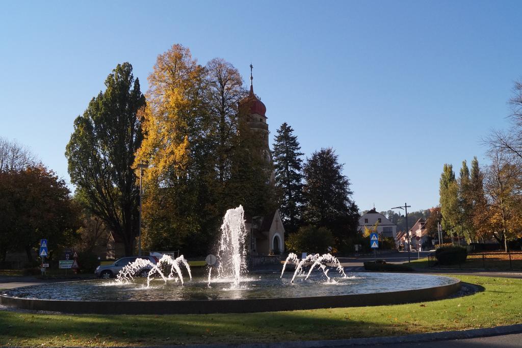Winzerhof Familie Kloeckl Apartment Klöch Екстериор снимка