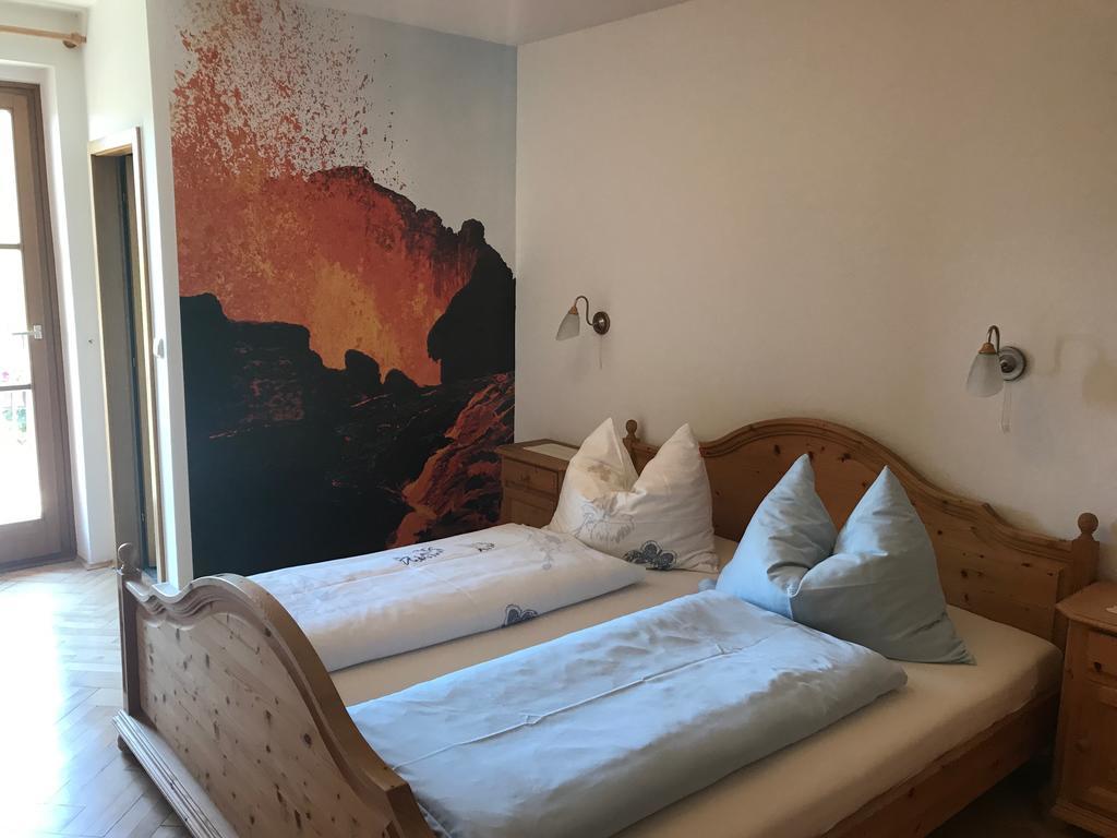 Winzerhof Familie Kloeckl Apartment Klöch Екстериор снимка
