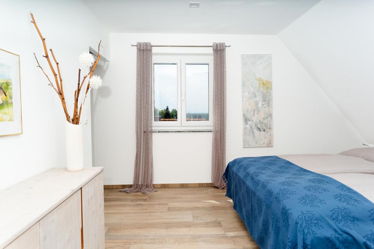 Winzerhof Familie Kloeckl Apartment Klöch Екстериор снимка