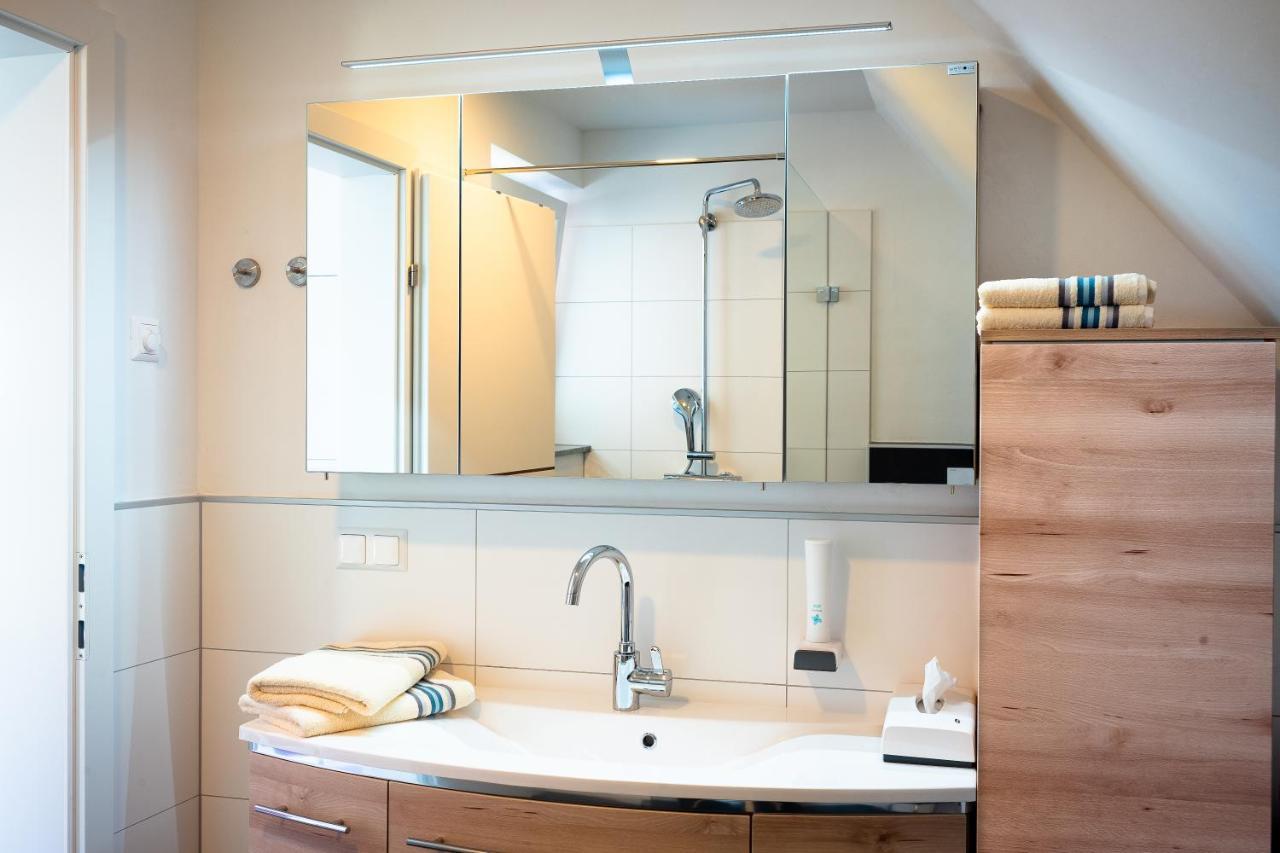 Winzerhof Familie Kloeckl Apartment Klöch Екстериор снимка
