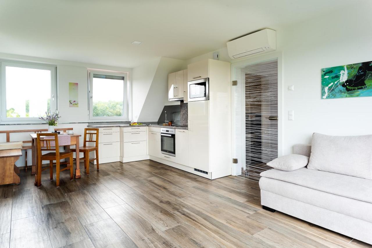 Winzerhof Familie Kloeckl Apartment Klöch Екстериор снимка